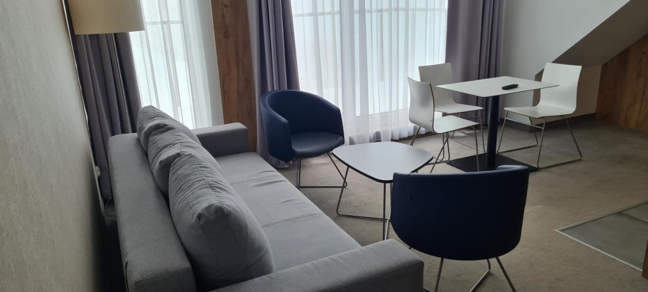 Aparthotel Apartamenty Czarna Gora 408 Шенна Екстериор снимка