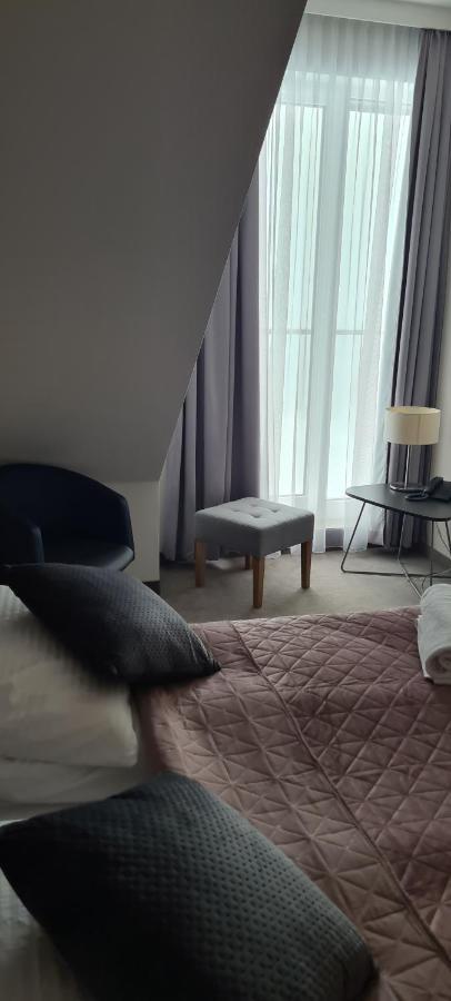 Aparthotel Apartamenty Czarna Gora 408 Шенна Екстериор снимка