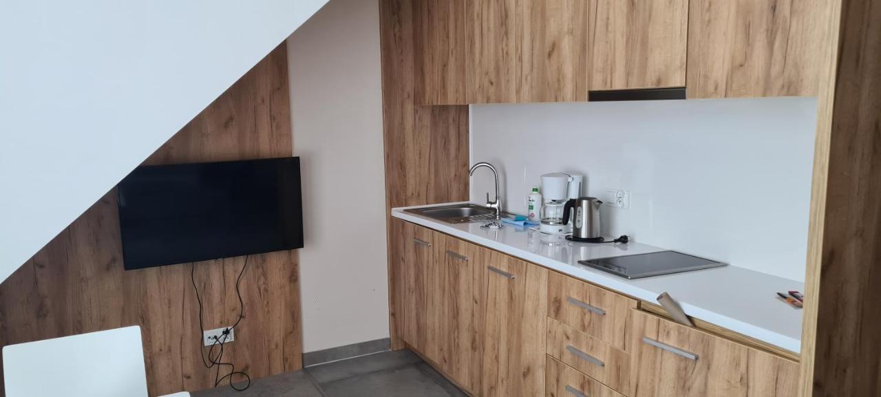 Aparthotel Apartamenty Czarna Gora 408 Шенна Екстериор снимка